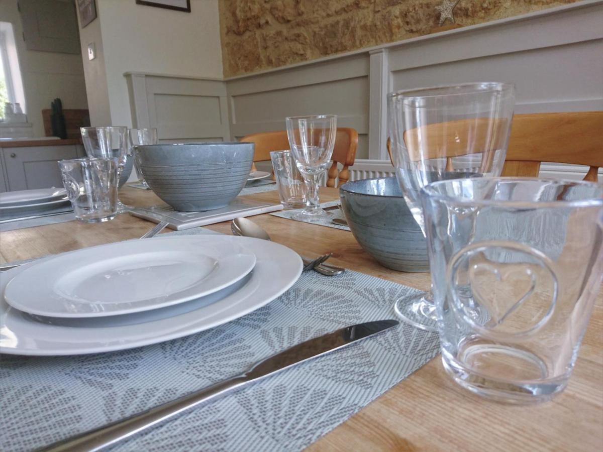Pass The Keys The Pippins A Cotswold Cottage And Garden Parking Stow-on-the-Wold Eksteriør billede