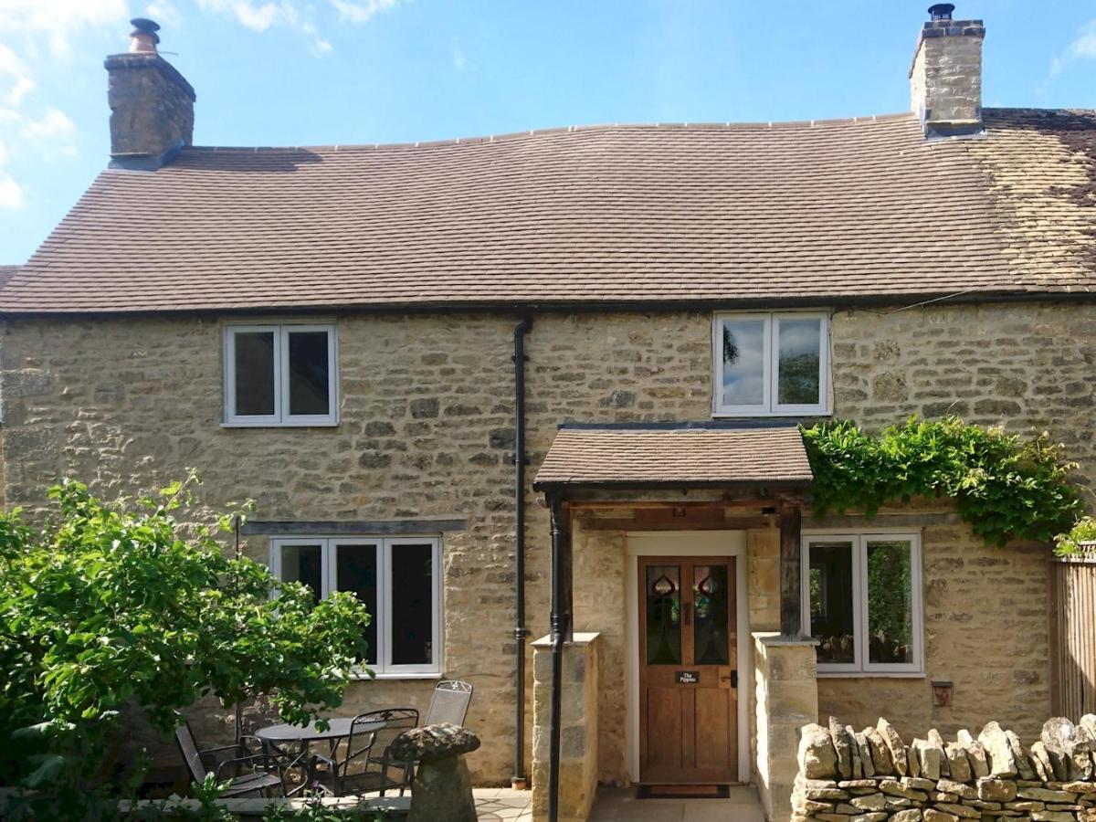 Pass The Keys The Pippins A Cotswold Cottage And Garden Parking Stow-on-the-Wold Eksteriør billede