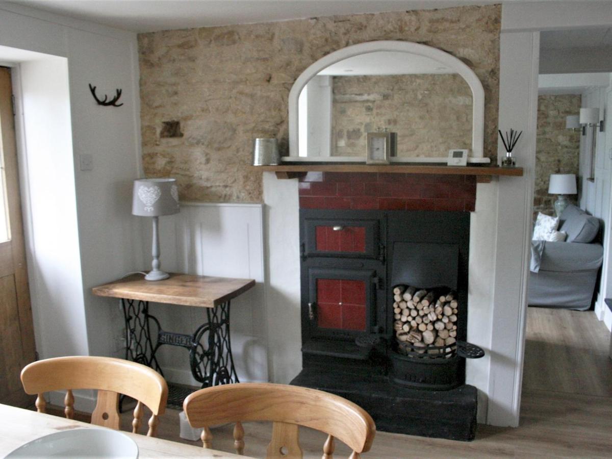Pass The Keys The Pippins A Cotswold Cottage And Garden Parking Stow-on-the-Wold Eksteriør billede